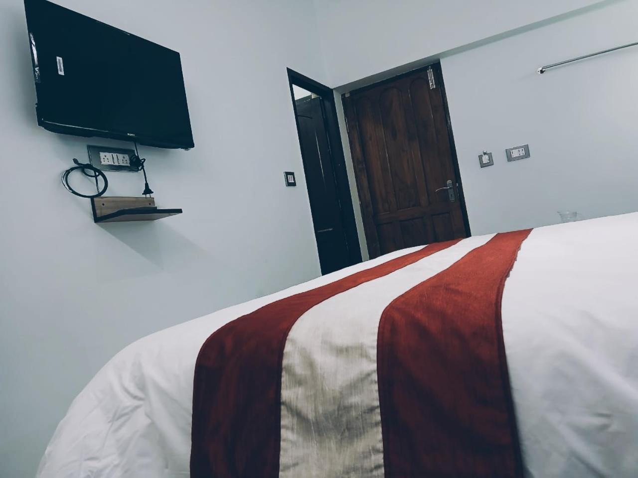 Ponmurugan Residency Kodaikanal Εξωτερικό φωτογραφία