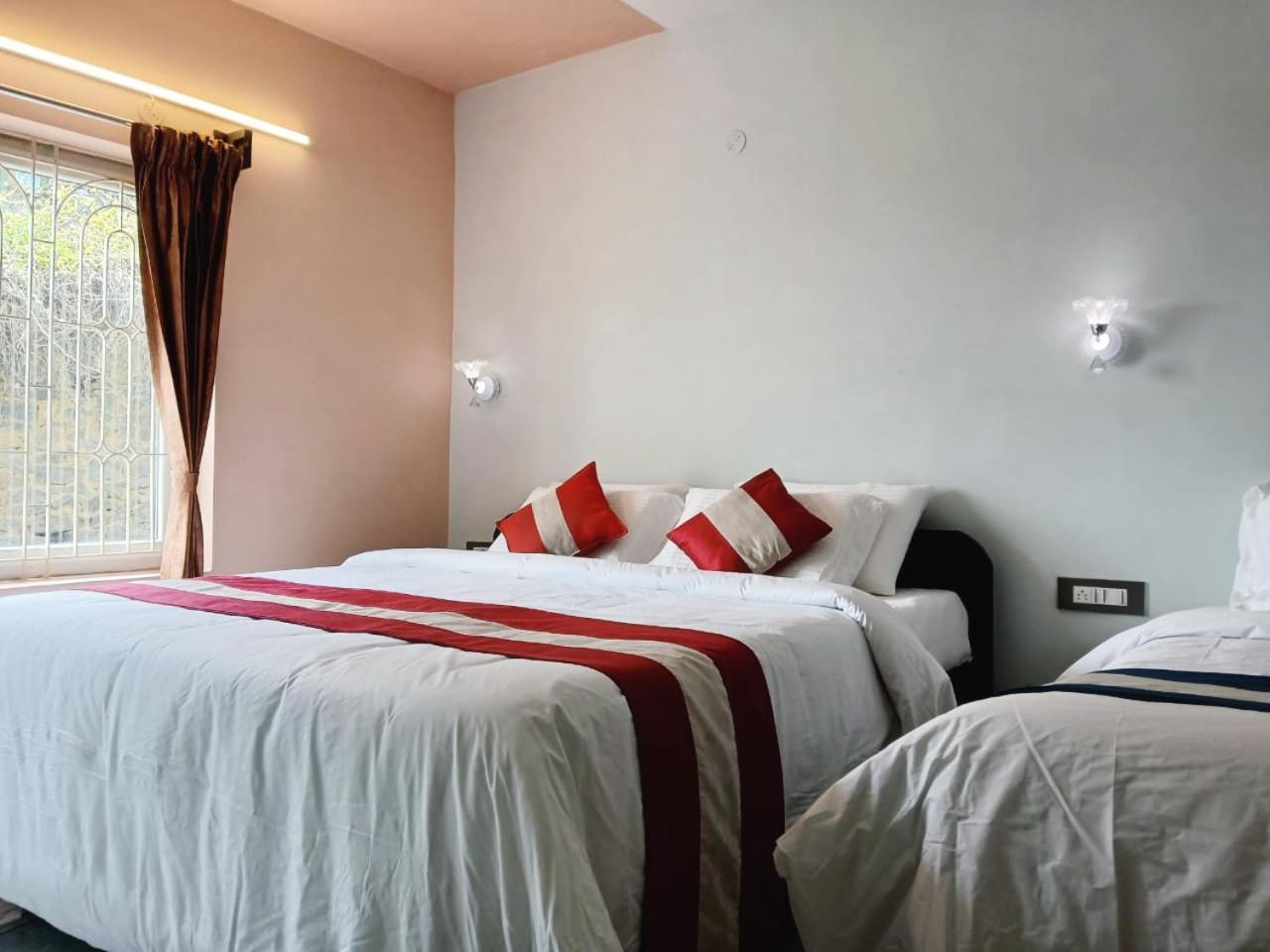 Ponmurugan Residency Kodaikanal Εξωτερικό φωτογραφία