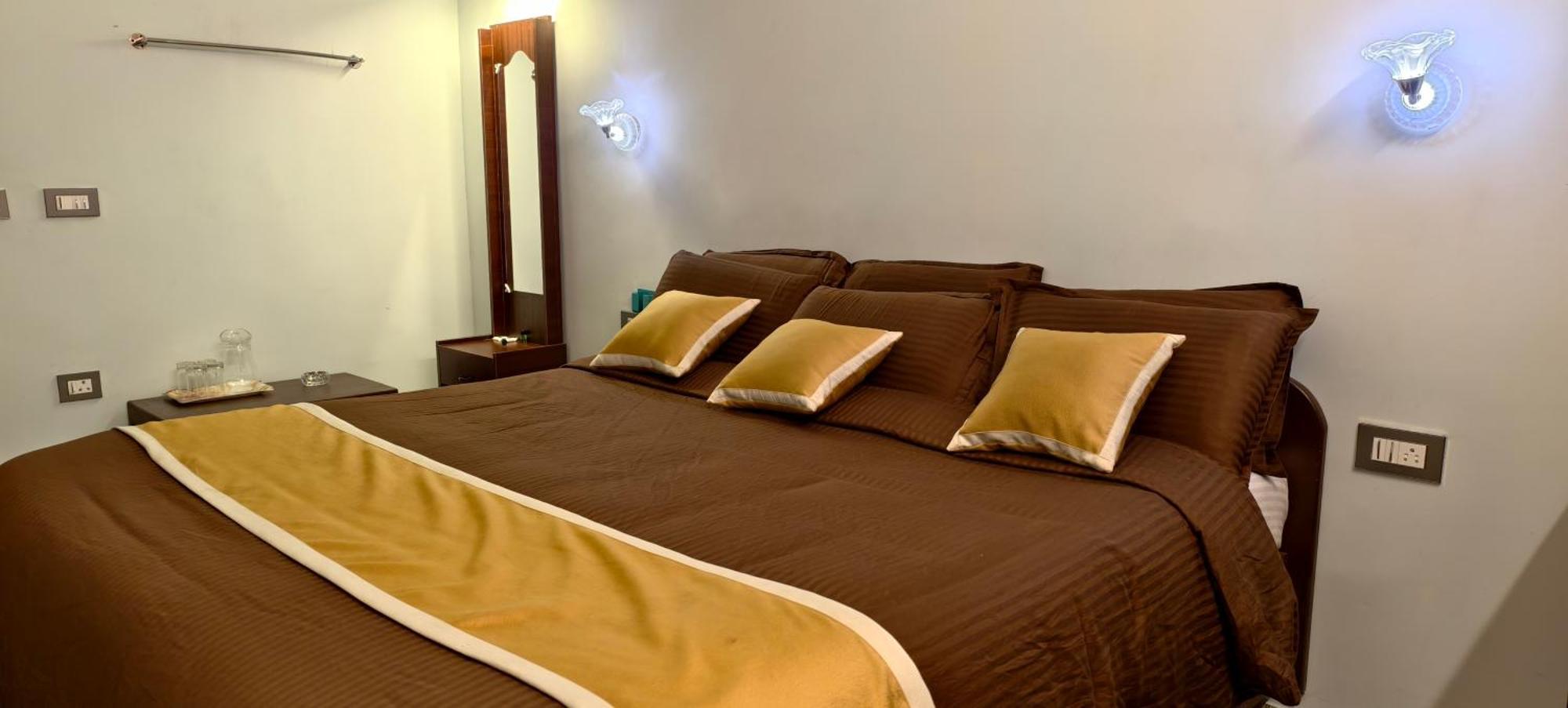 Ponmurugan Residency Kodaikanal Εξωτερικό φωτογραφία